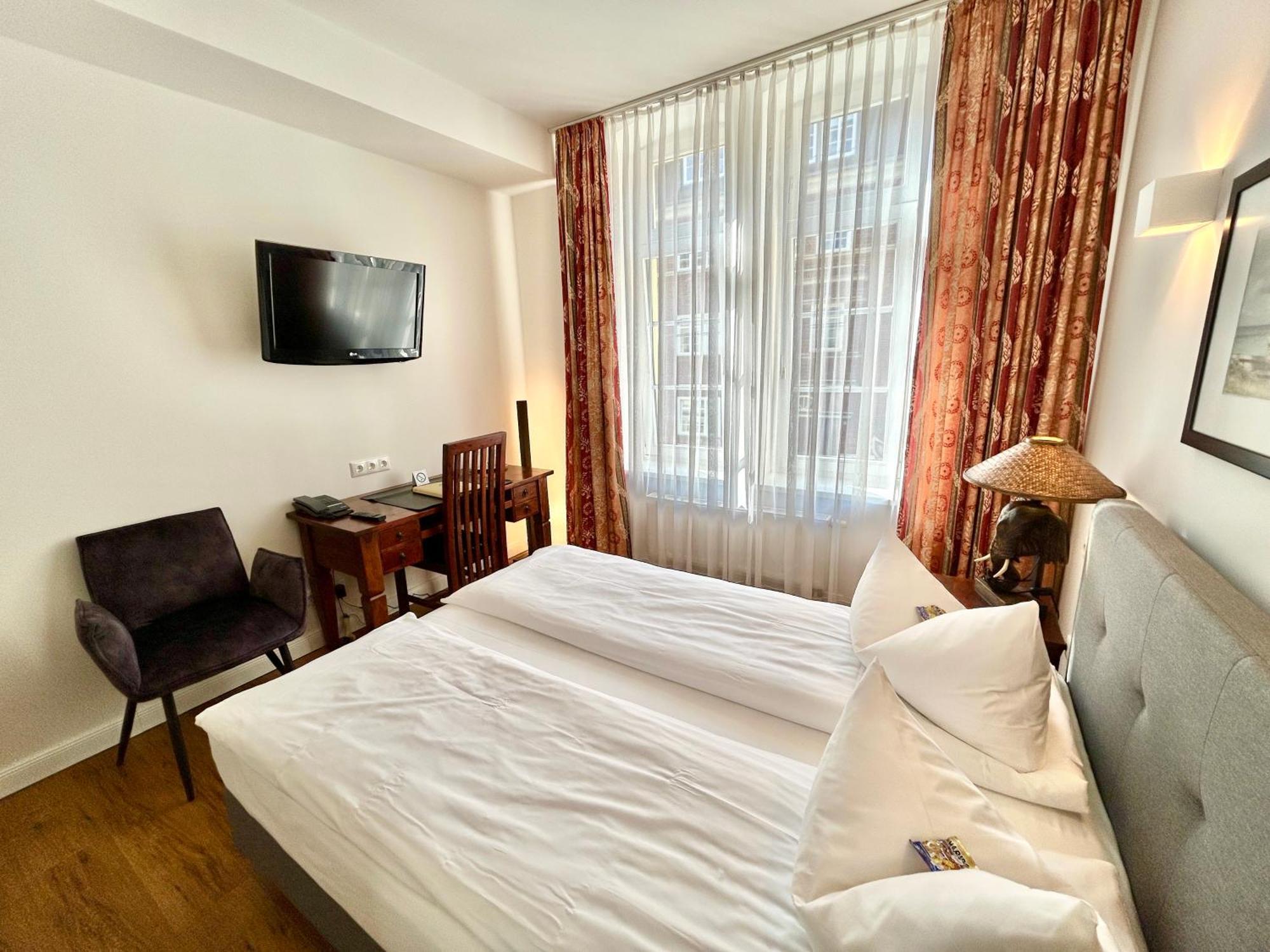 Hotel Elefant Schwerin  Extérieur photo