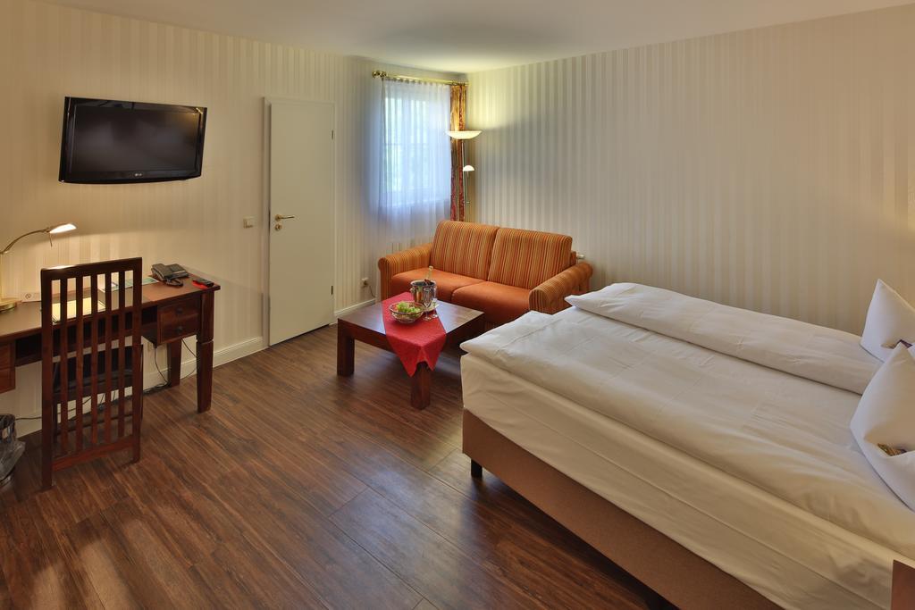 Hotel Elefant Schwerin  Extérieur photo